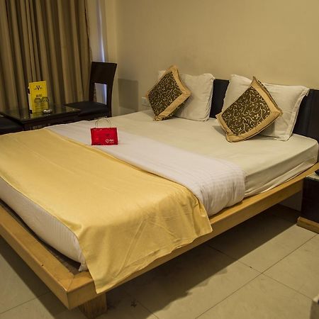 Oyo 751 Hotel Shree Palace Bhopal Esterno foto