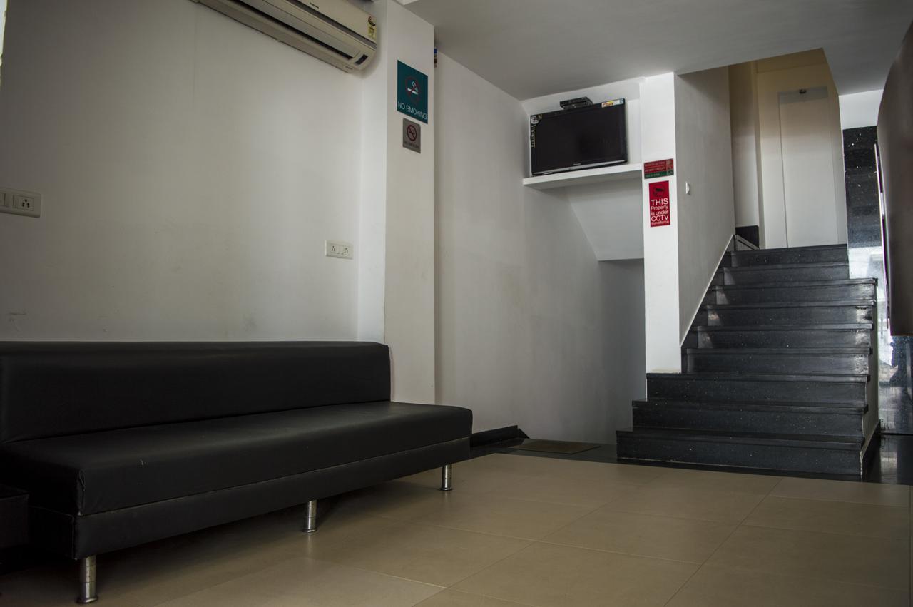 Oyo 751 Hotel Shree Palace Bhopal Esterno foto